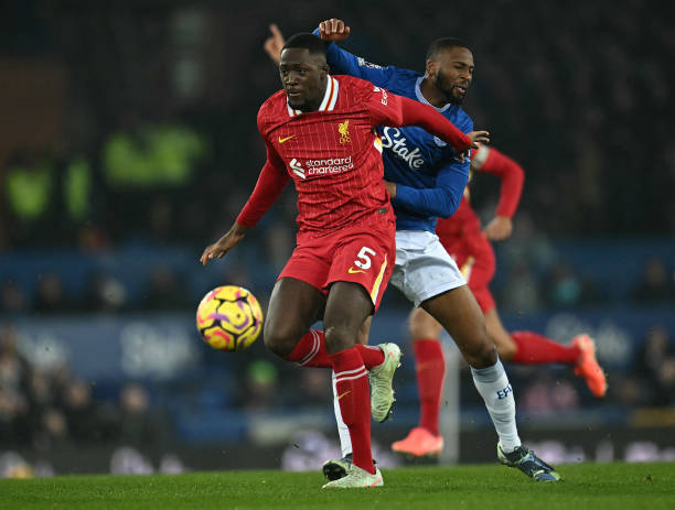 整体战术执 整体战术执