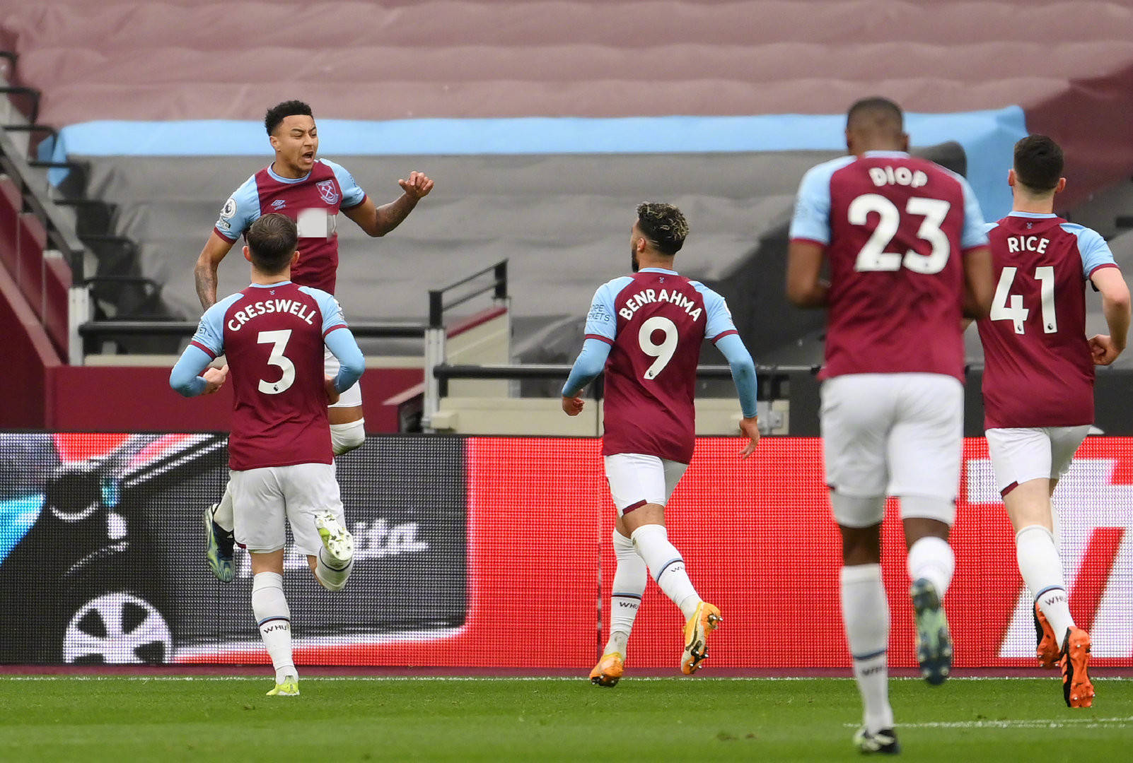 到密切关注 到密切关注