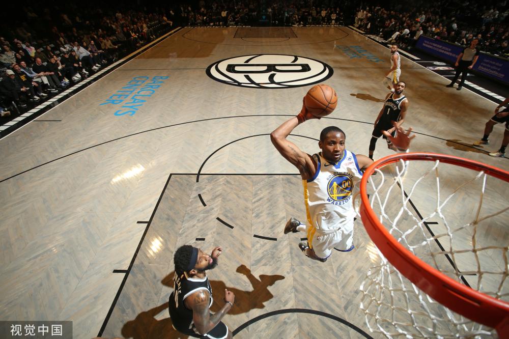 他思考更多 他思考更多